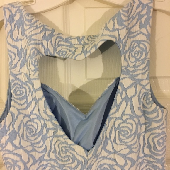 Blue Floral Texture Dress - Picture 5 of 5